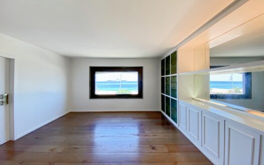 SE VENDE APARTAMENTO DE LUJO EN LA PLAYA DE LEBLON