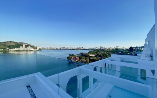 COBERTURA DE LUXO REFORMADA PARA VENDA NA LAGOA