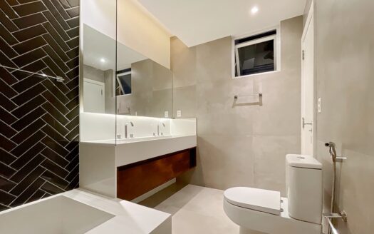 APARTAMENTO ESPAÇOSO E LUXUOSO DE 4 QUARTOS COM REFORMAS INCRÍVEIS NO CORAÇÃO DE IPANEMA