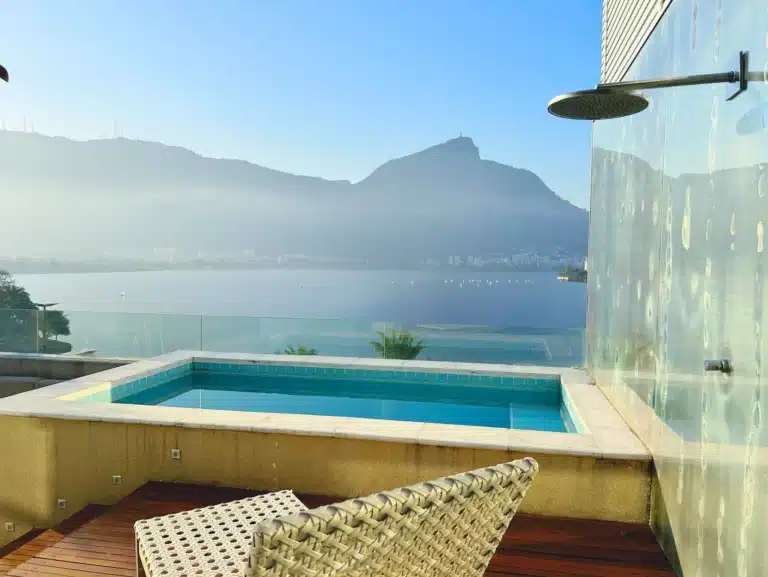 LUJOSO ÁTICO EN IPANEMA CON IMPRESIONANTES VISTAS | 2 DORMITORIOS, 1 BAÑO | DISEÑO MODERNO