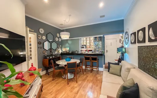 Apartamento para venda em Ipanema com 78 m² de tranquilidade e vista para o verde