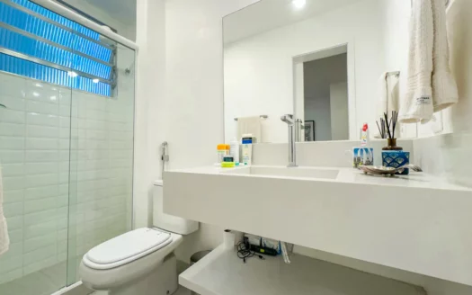 STUNNING 3-BEDROOM APARTMENT FOR SALE IN IPANEMA, RIO DE JANEIRO