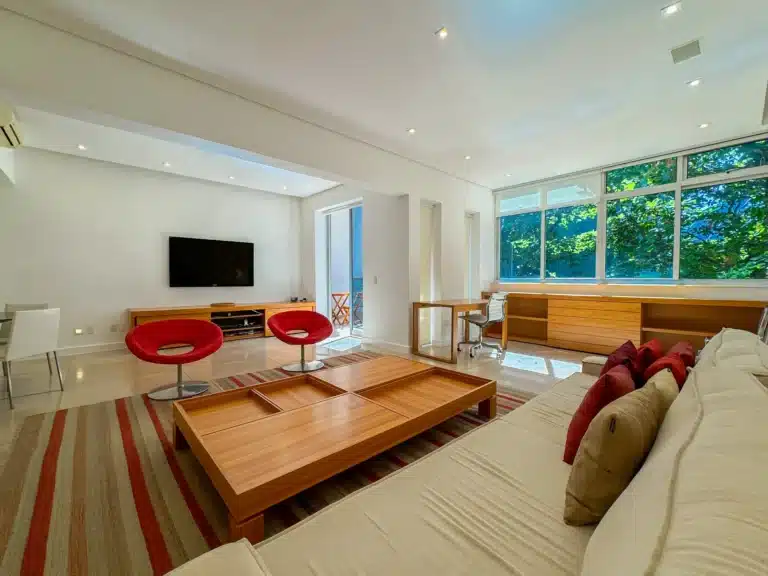 Appartamento in affitto a Ipanema - Tranquillo, ristrutturato e completamente arredato 123 m²
