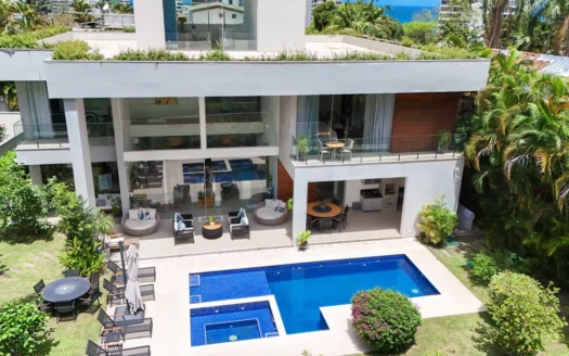 Luxury Mansion for Sale in São Conrado Rio de Janeiro
