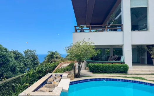 Luxury Mansion in São Conrado with Ocean View – 5 Bedrooms, Private Pool & Gourmet Area