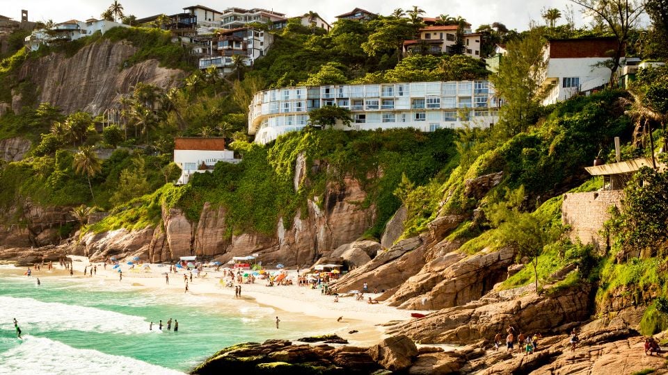 Luxury Houses in Rio de Janeiro with Moutain Views: what you need to know