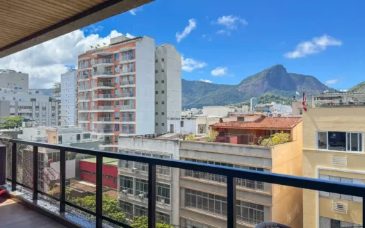 Spacious 4–5 Bedroom Apartment with Christ the Redeemer View in Ipanema — 167 m² 21