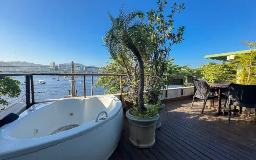 houses to buy in rio de Janeiro Spacious 6-Bedroom House for Sale in Urca