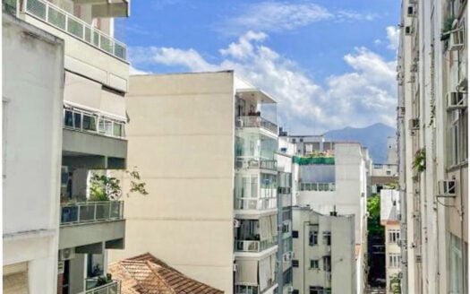 出售伊帕内玛现代单间公寓