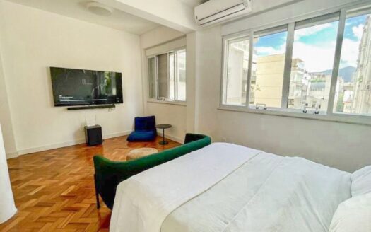 出售伊帕内玛现代单间公寓