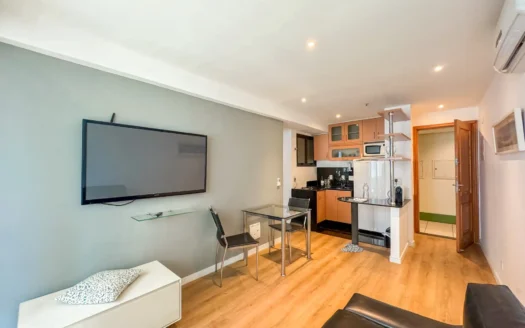 Piso amueblado de 45 m² en venta en Ipanema con balcón