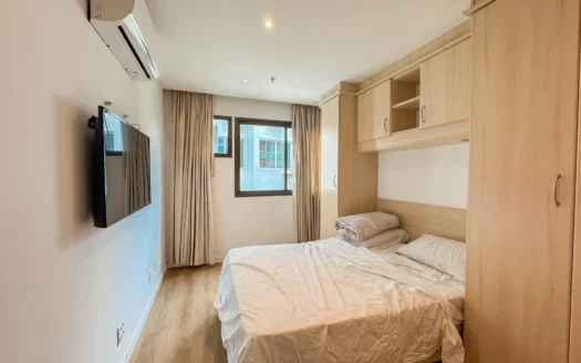 Piso amueblado de 45 m² en venta en Ipanema con balcón