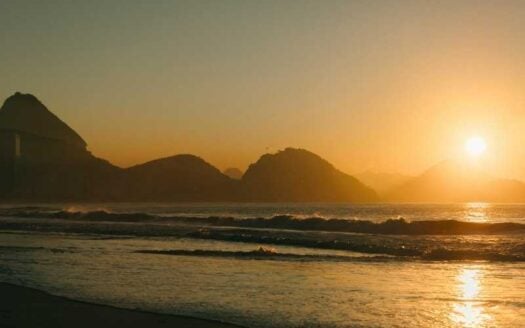 Апрель 2026 года в Рио-де-Жанейро Погода, праздники и образ жизни