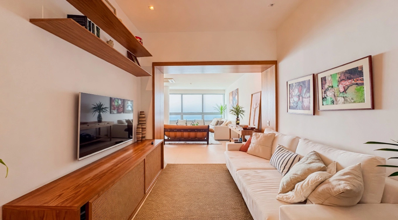 Ático dúplex frente al mar en venta en Leme con vistas al mar