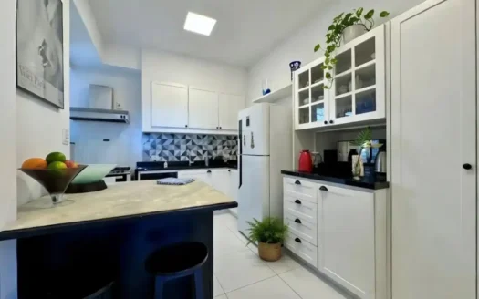 Ático dúplex en venta en Ipanema con vistas al mar y amplia terraza