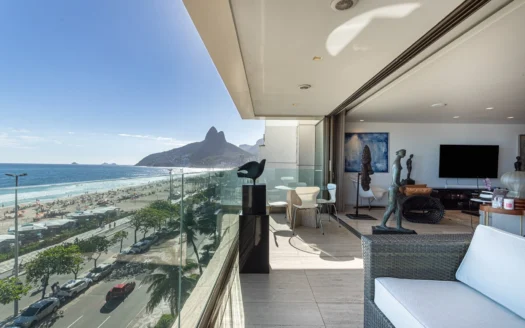 Wohnung mit Meerblick zu verkaufen in Vieira Souto in Ipanema