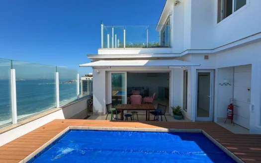ocean view triplex penthouse Leme