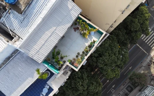 Ático dúplex en venta en Copacabana: 132 m², ascensor privado, terraza en la azotea