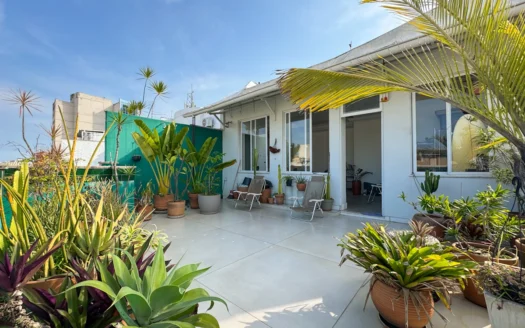 Copacabana duplex penthouse for sale