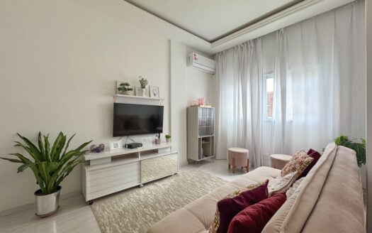 Продается меблированная квартира, готовая к сдаче через Airbnb