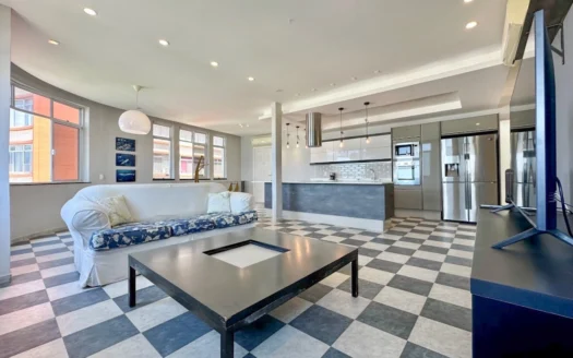Beachfront Apartment for Sale on Avenida Atlântica