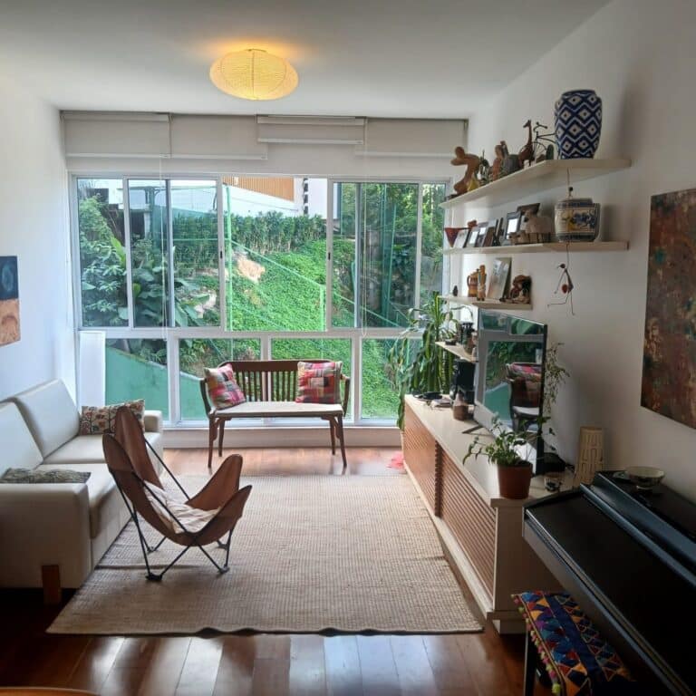 2-Bedroom Apartment for Sale in Alto Leblon with Green View, 100 m²