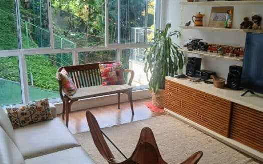 Departamento de 2 recámaras en venta en Alto Leblon con vista a la vegetación, 100 m²