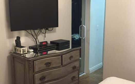 Apartamento de 3 quartos à venda na Rua Bulhões de Carvalho, com 159 m²
