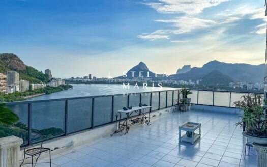Penthouse « Fonte da Saudade » à vendre à Lagoa – 656 m², 5 suites, piscine