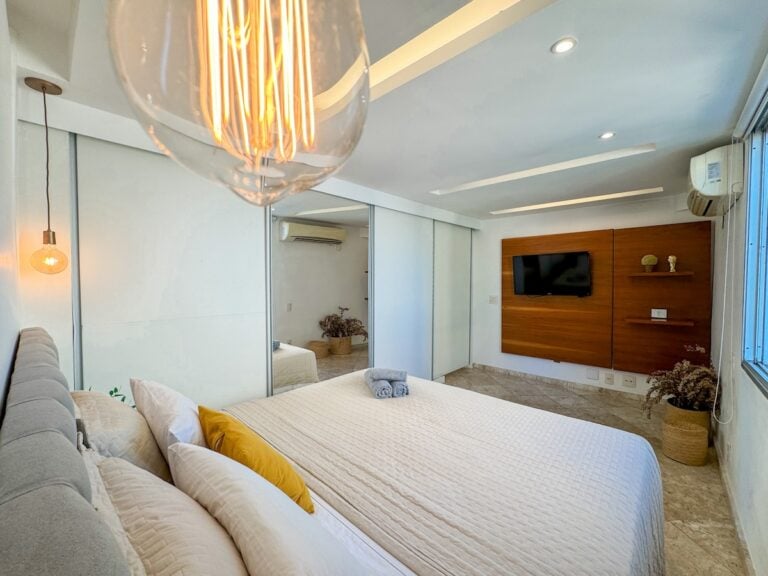Chambre 2 avec lit king size, penthouse en location saisonnière à Ipanema