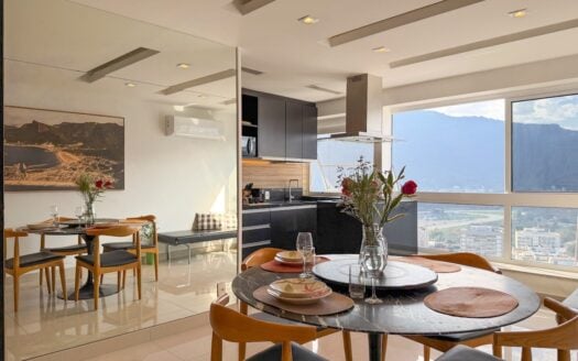 Departamento de 1 recámara para alquiler vacacional en Leblon: las mejores vistas de la ciudad y piscina cerca de la playa de Leblon