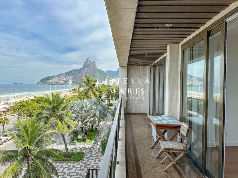 Vieira Souto Apartment with Study for Sale – 216 m², 3 Suites, Sea View