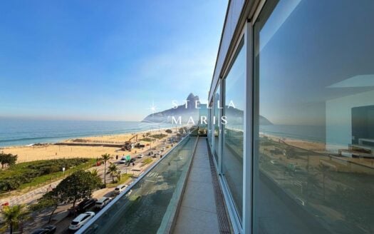 Vieira Souto Penthouse for Sale in Ipanema – 618 m², 4 Suites, Rooftop Pool