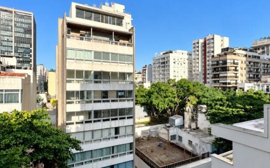 Appartement de 3 chambres à vendre rue Maria Quitéria, à Ipanema – 106 m²