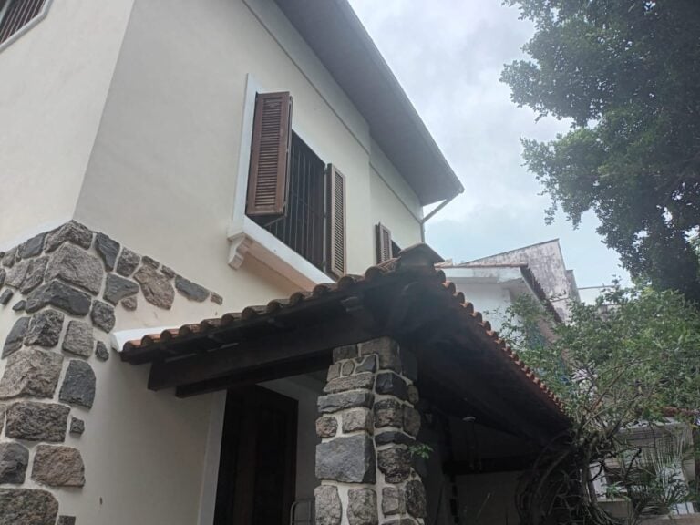 Urca House with Bay View for Sale – 456 m², 5 Bedrooms, 4 Parking